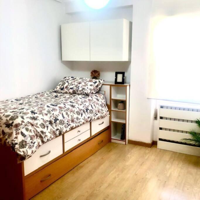 Nuevo Con Piscina A 2 Minutos Estacion Tren Ave Apartamento Saragoça Exterior foto